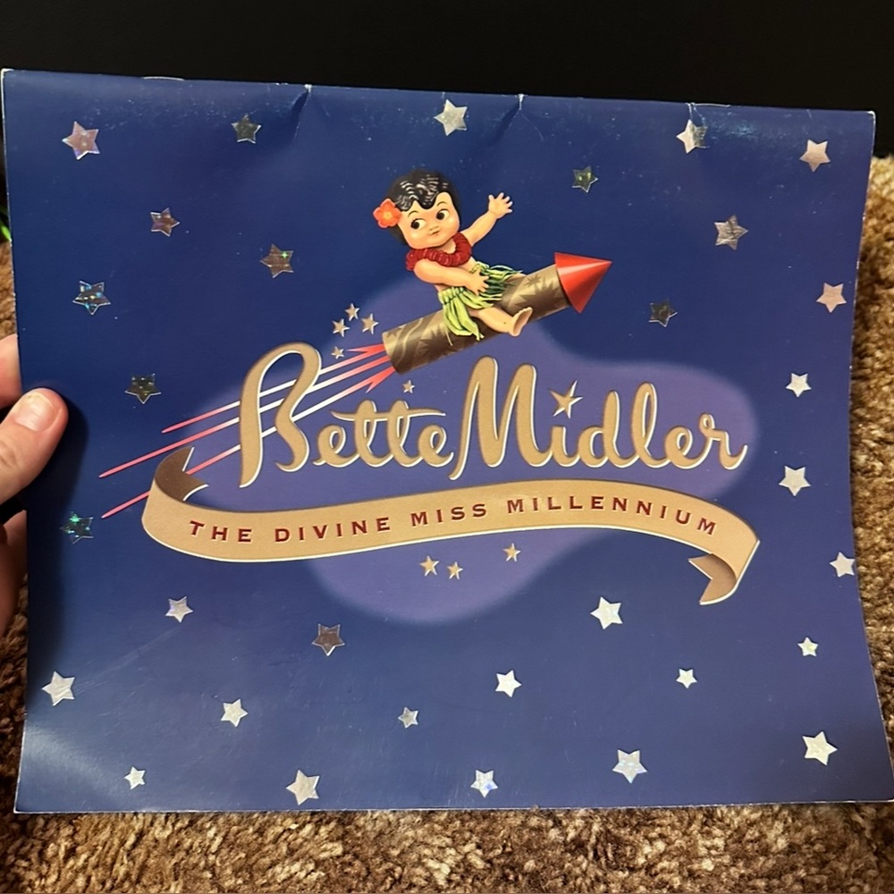 Rare Vintage Bette Midler The Divine Miss Millennium 2000 Photo Calendar +NEW
